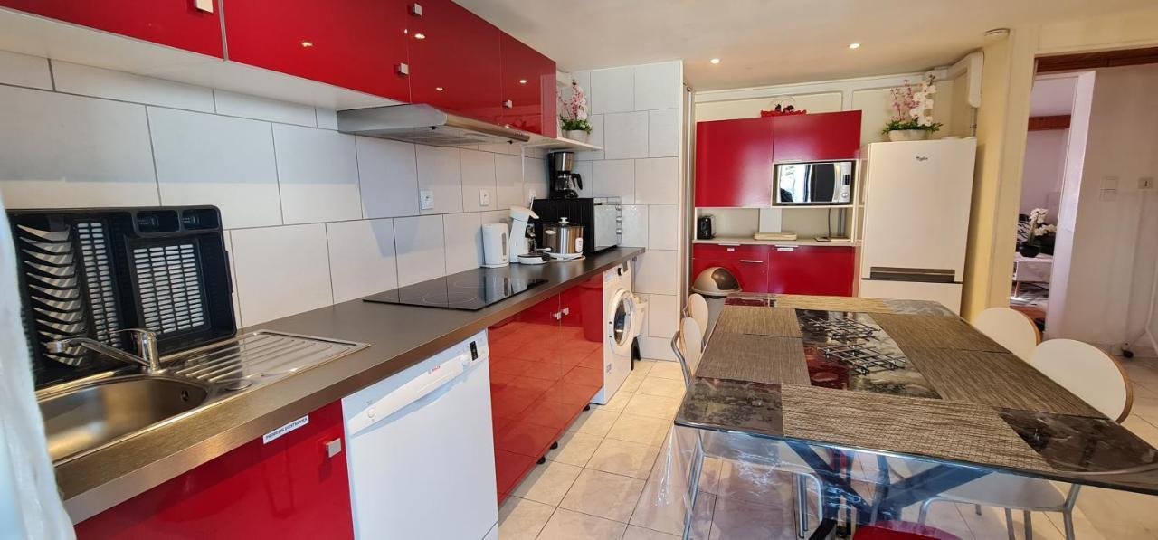 Belle Maison Avec Jardin Rdc T3 De 70M2 Vacances Ou Cure Thermale Rochefort Exterior photo